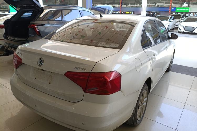 Used Volkswagen Jetta 2017 1.4L Manual Fashion Edition