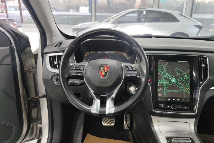 Used Roewe RX5 New Energy 2017 ERX5 EV400 Electric Internet Supreme Edition
