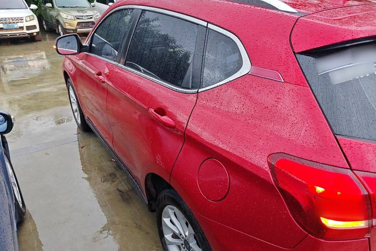 Used Haval H2 2017 Red-Label 1.5T Automatic Two-Wheel Drive Luxury Model