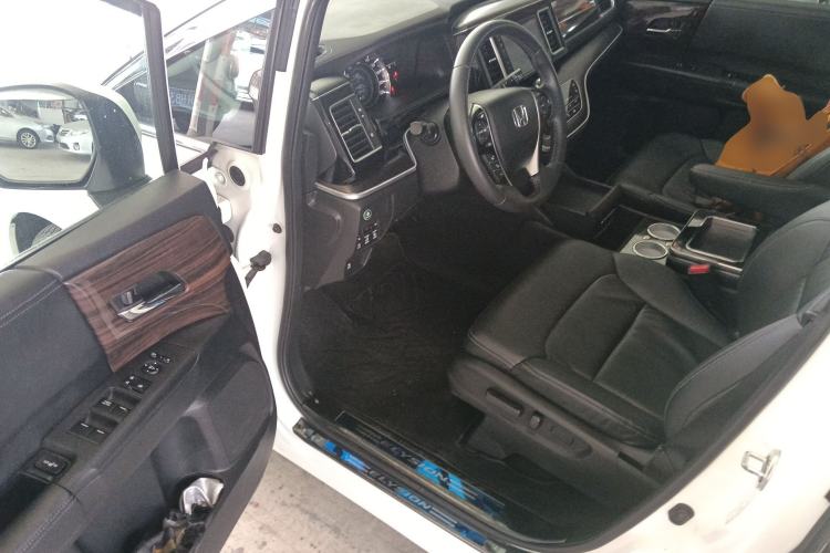 Used Honda Elysion 2016 2.4L Style Edition