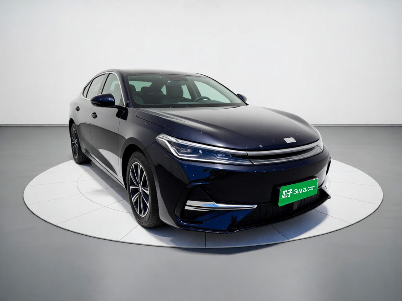 Geely Galaxy A7 2025 Model EM-i 70km Luxury Edition — снимка 3