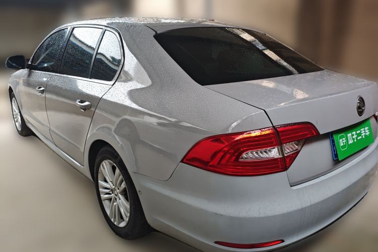 Used Skoda Superb 2013 1.8TSI Automatic Yashi Edition
