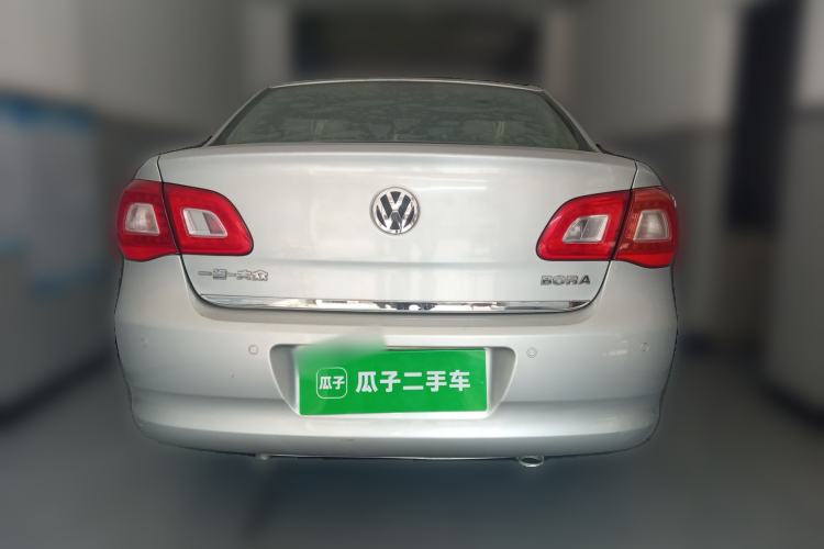 Used Volkswagen Bora 2012 1.6L Manual Fashion Edition
