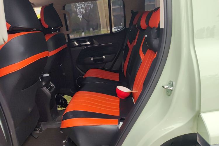 Used Tank 300 2021 City Edition 2.0T—Truly Stylish Left Rear Seat