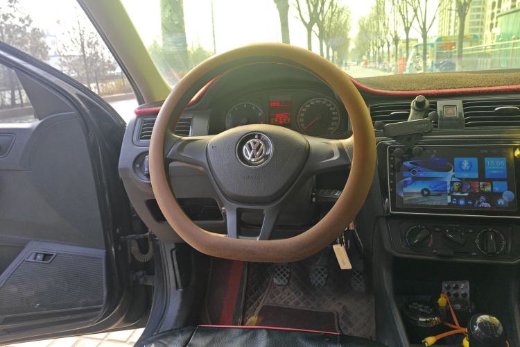 Used Volkswagen Santana 2016 1.4L Manual Fashion Edition