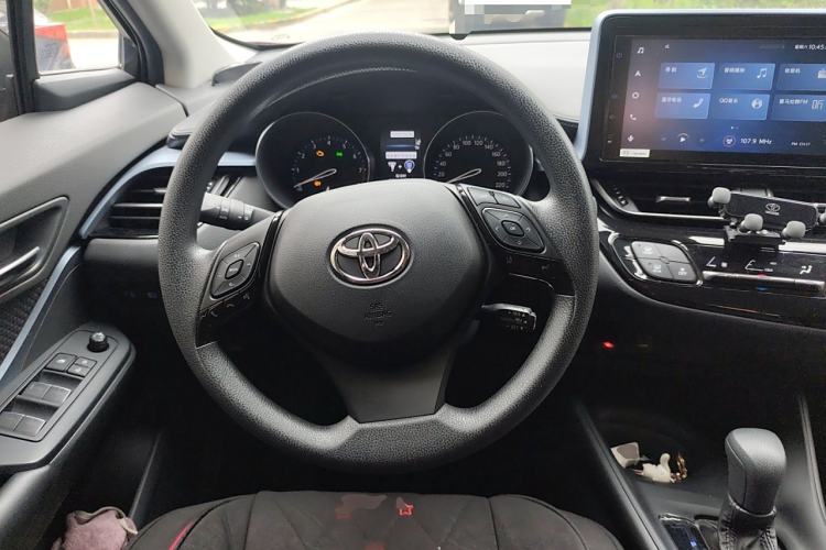 Used Toyota IZOA 2021 2.0L Enjoy Edition
