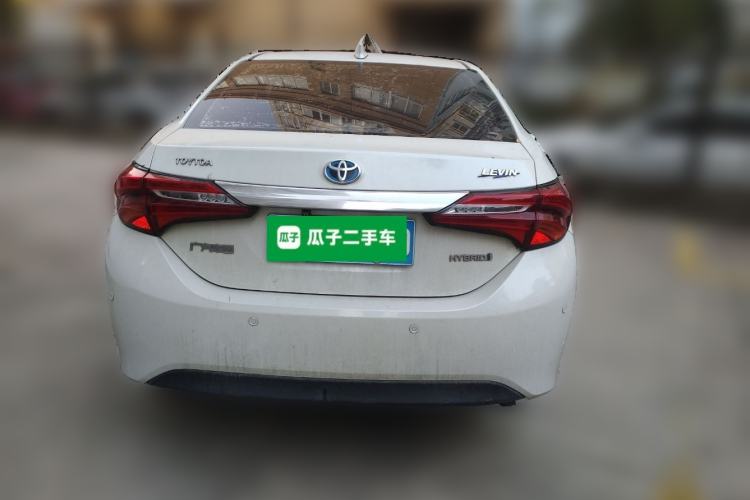 Used Toyota Levin 2016 Dual-Engine 1.8H GS E-CVT Elite Model with Sunroof