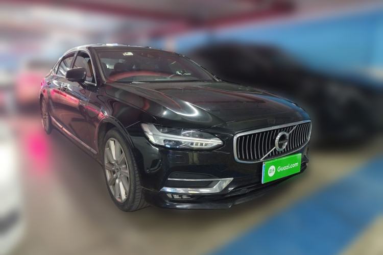 Used Volvo S90 2017 T5 Smart Luxury Edition