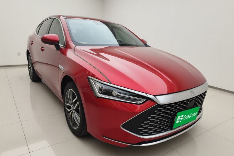 Used BYD Qin PLUS 2021 DM-i 120KM Flagship Model
