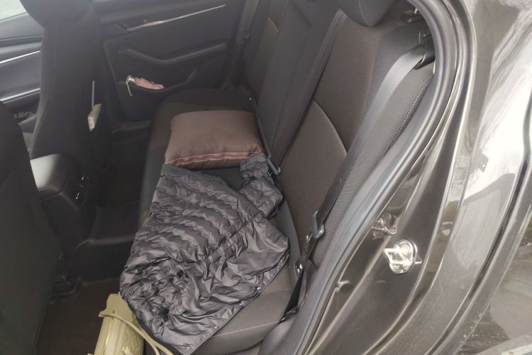 Used Mazda 3 Axela 2020 1.5L Automatic ZhiMei Edition Left Rear Seat