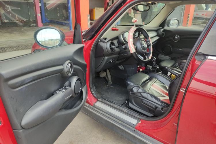 Used MINI 2016 1.5T COOPER Five-Door Edition