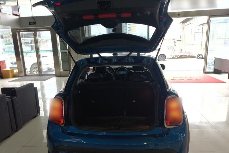 Used MINI MINI 2022 1.5T COOPER Classic Edition