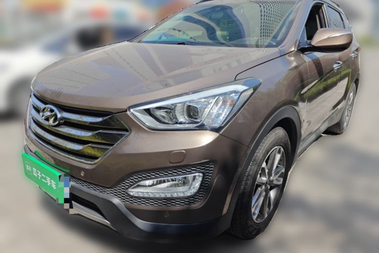 Used Hyundai Santa Fe 2013 2.0T Automatic All-Wheel Drive Top Trim