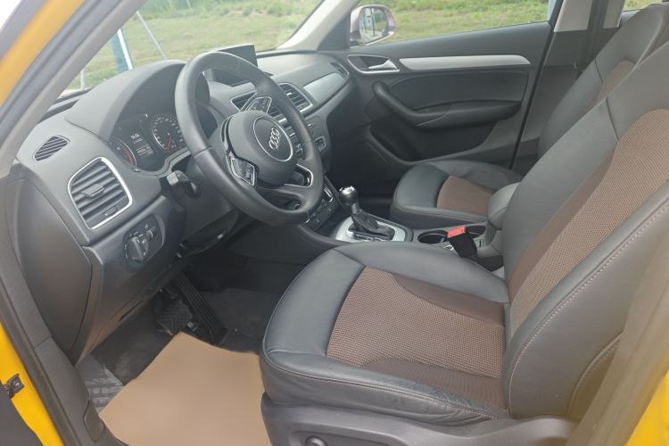 Used Audi Q3 2017 30 TFSI Fashion Model Interior 5