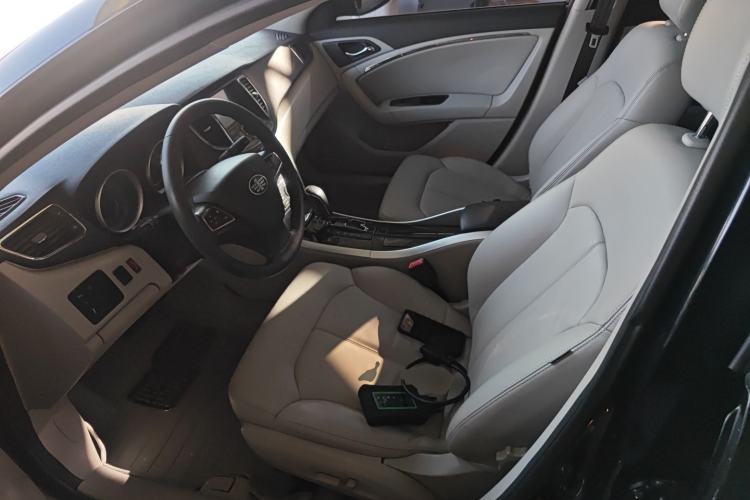 Used Bestune B90 2014 1.8T Automatic Luxury Model