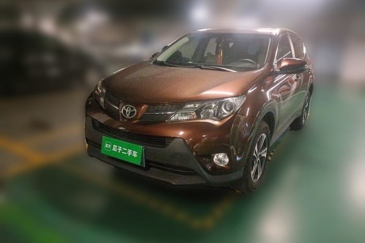 Used Toyota RAV4 2015 2.0L CVT Two-Wheel Drive Fashion Edition