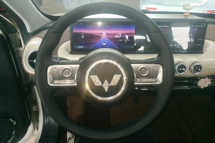 Used Wuling Bingo 2023 410 km Lingxi Deluxe Edition