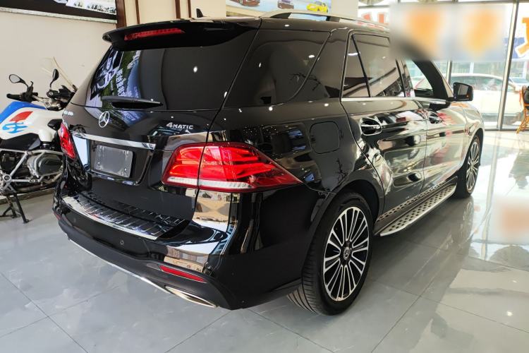 Used Mercedes-Benz GLE 2018 GLE 400 4MATIC Exclusive Edition