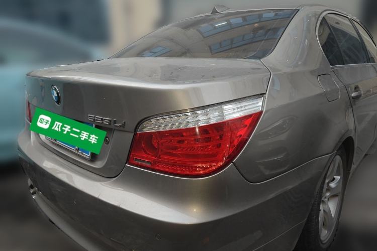 Used BMW 5 Series 2010 523Li Leading Model
