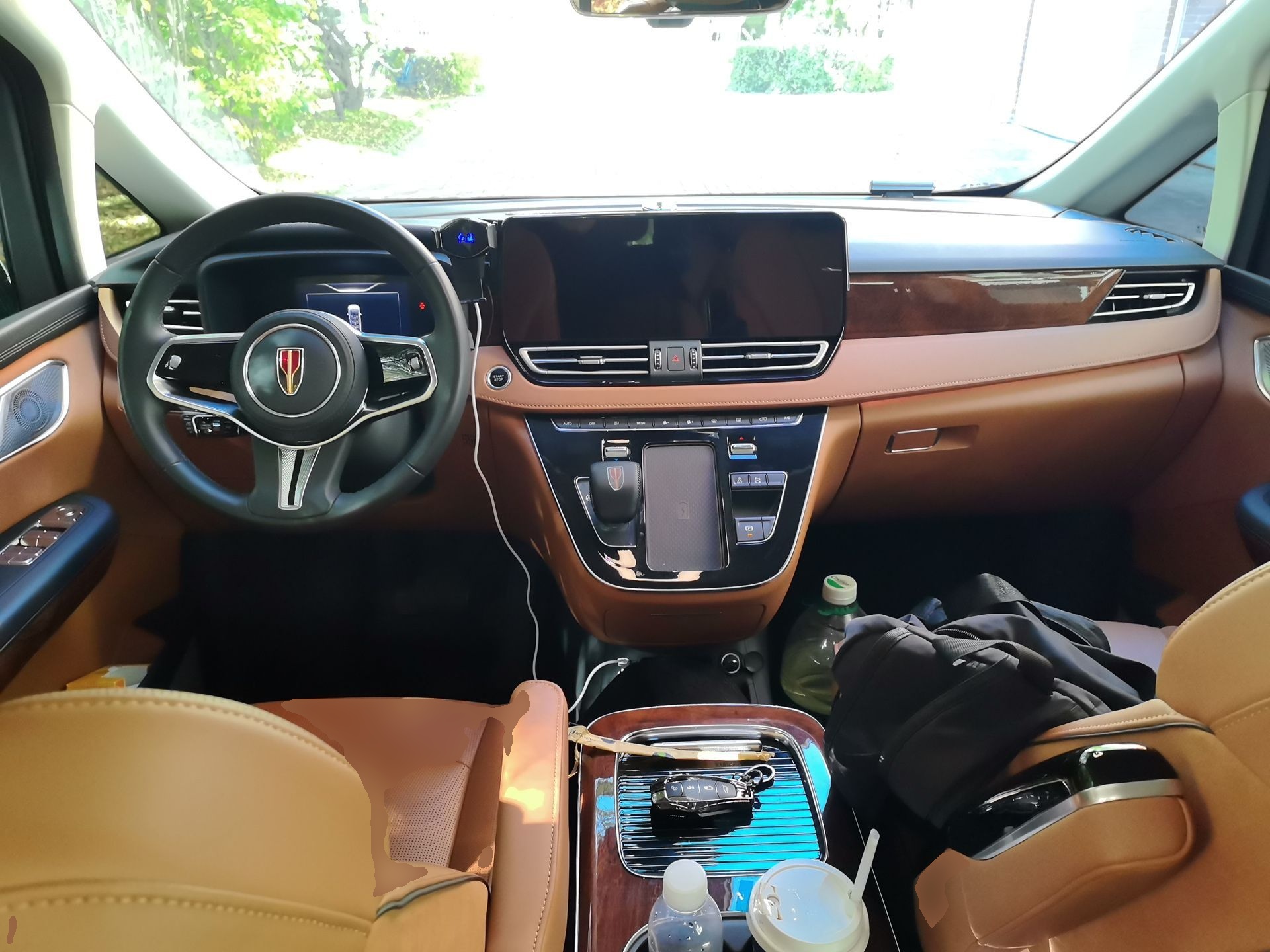 Hongqi HQ9 2023 2.0T Smart Connect Flagship Edition - Chinese Trim Xiang — снимка 9