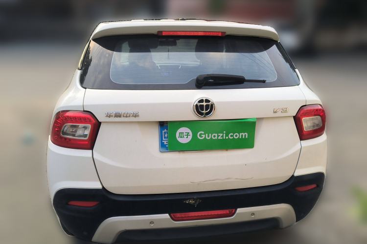 Used Brilliance V3 2016 1.5L Automatic Elite Model
