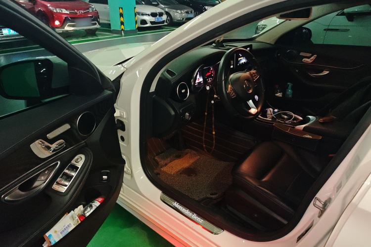 Used Mercedes-Benz C-Class 2017 Facelift C 200 L Sport Edition