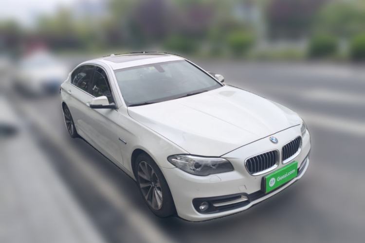 Used BMW 5 Series 2017 525Li Leading Model
