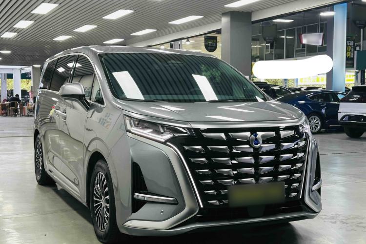 Used Denza D9 2022 DM-i 970 Four-Wheel Drive Flagship Model
