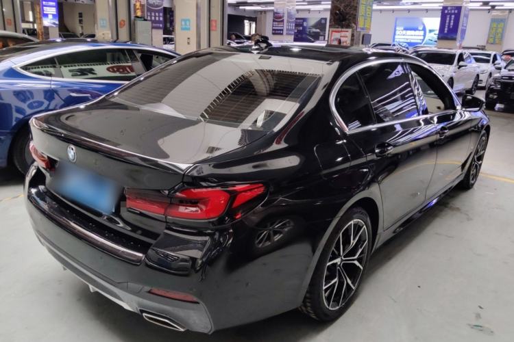 Used BMW 5 Series 2023 530Li Luxury Edition M Sport Package
