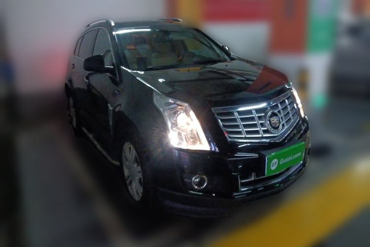 Used Cadillac SRX 2015 3.0L Elite Model Front Right 45 Deg