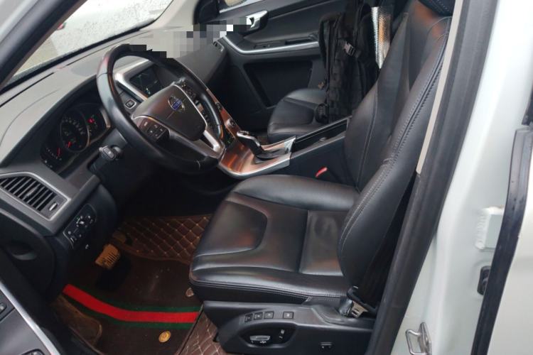 Used Volvo XC60 2015 T5 Smart Upgrade Model