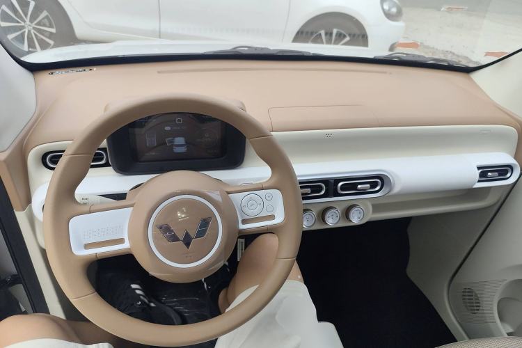 Used Wuling Hongguang MINIEV 2024 3rd Generation 215km Youth Edition