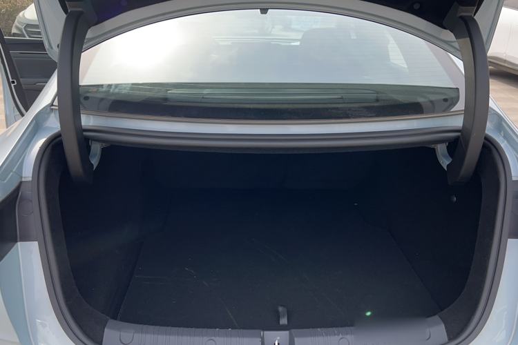 Used BYD Qin L 2025 DM-i Smart Drive 120KM Superior Model