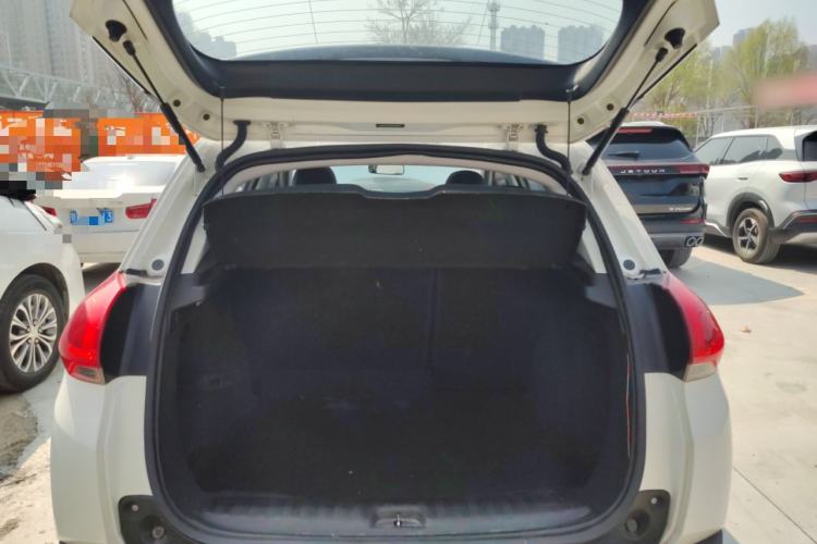 Used Peugeot 2008 2014 1.6L Automatic Fashion Edition