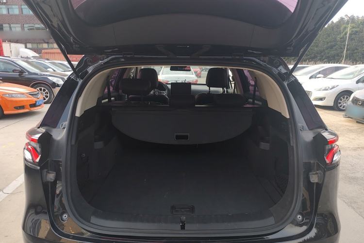 Used BYD Tang 2019 2.0T Automatic SmartConnect Luxury Edition 5 Seats China VI Standard