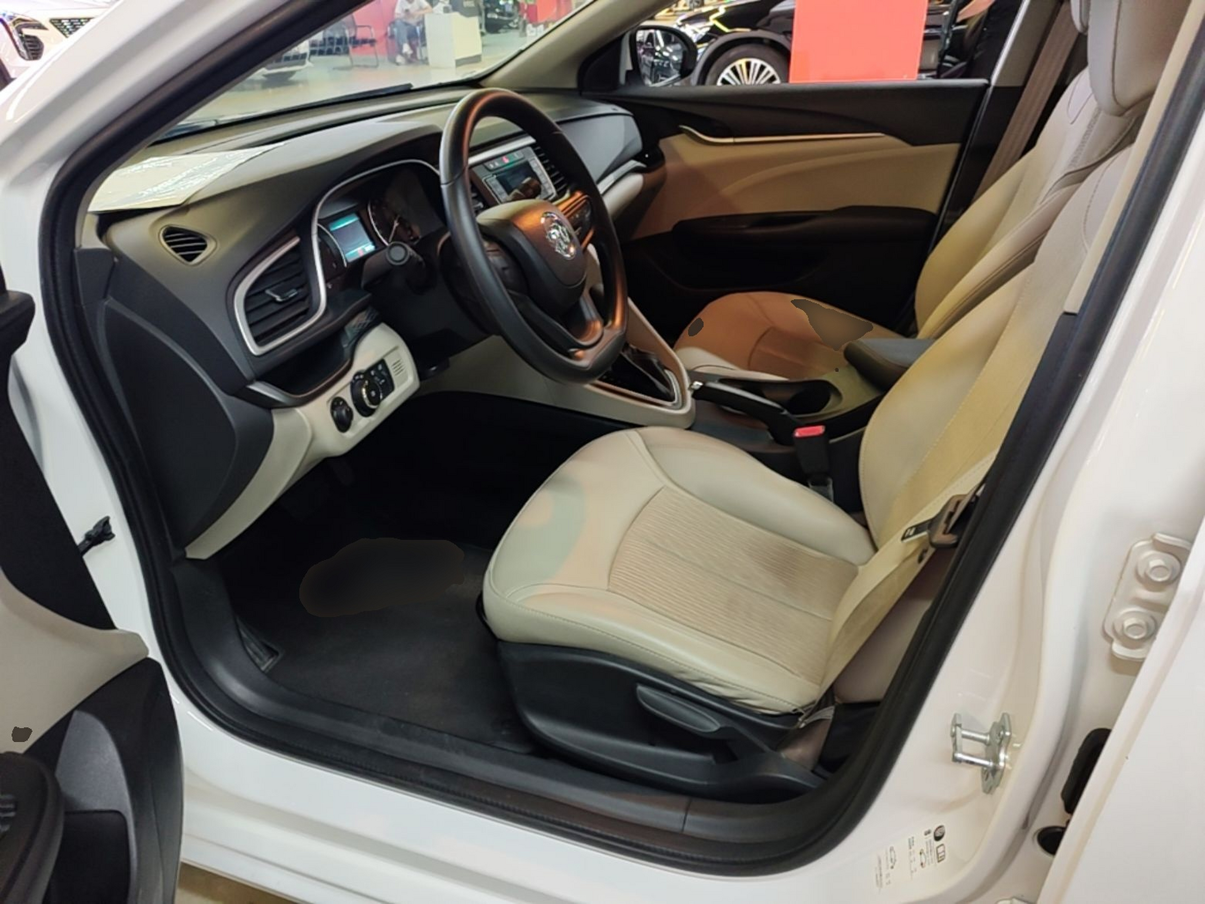 Interior delantero