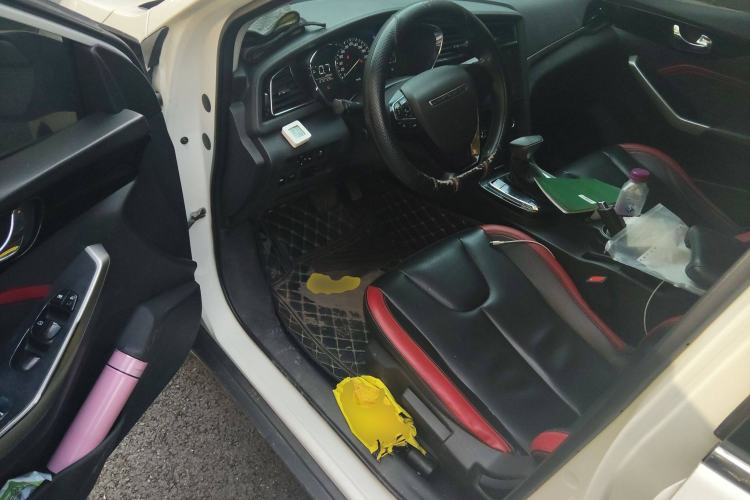 Used Venucia D60 2020 1.6L XE CVT Enjoyment Edition