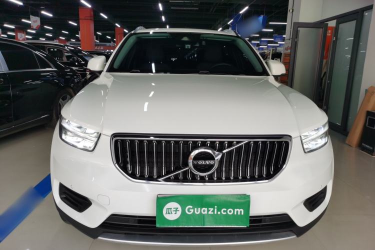 Used Volvo XC40 2022 T4 Four-Wheel Drive Smart & Stylish Edition