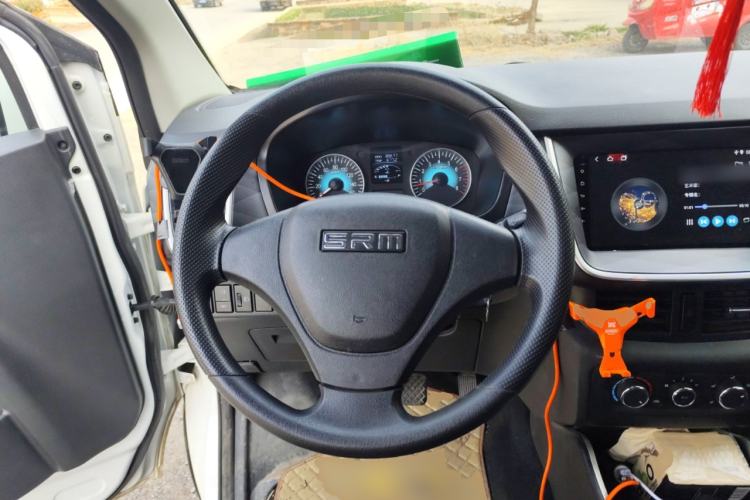 Used Jinbei Gold Hiace M Classic 2023 1.5L Engineering Lion Passenger Vehicle 5/6/7 Seats