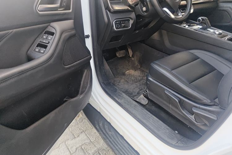 Used Great Wall Poer 2024 2.4T Commercial Version Automatic Diesel 4x4 Elite Edition Driver Seat