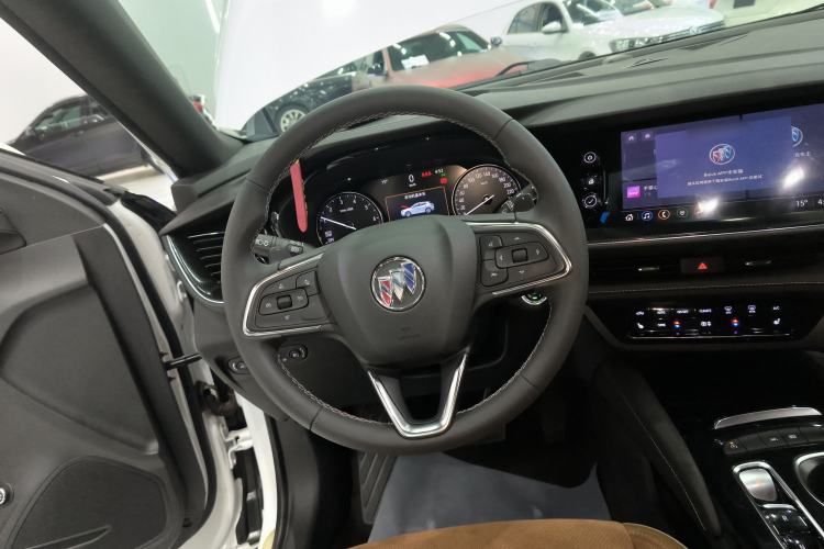 Used Buick Envision 2020 Encore S 652T Two-Wheel Drive Luxury Model