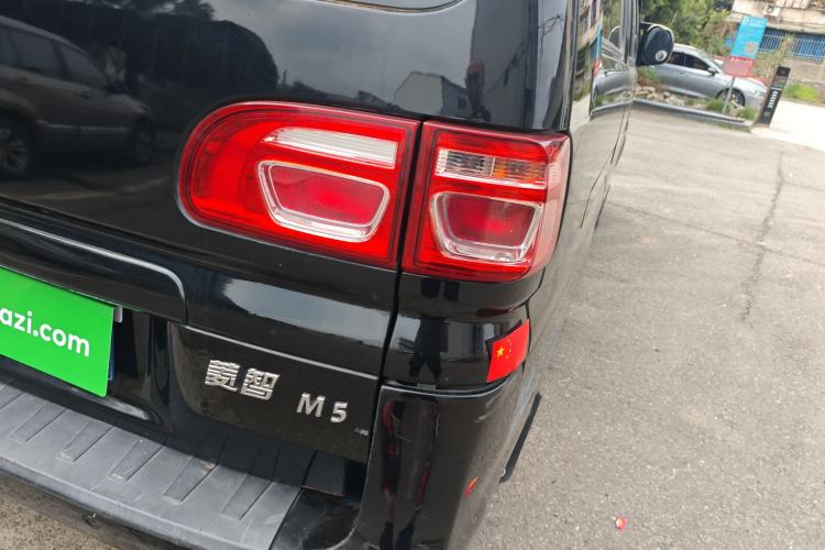 Used FORTHING Lingzhi 2019 M5L 1.6L 7-Seater Base Model China VI Standard