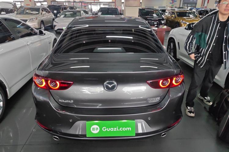 Used Mazda 3 Axela 2021 2.0L Automatic Zhiyao Edition
