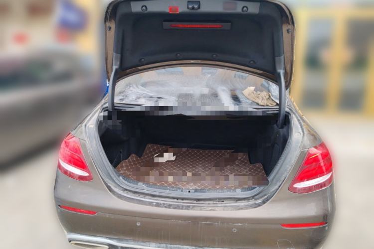 Used Mercedes-Benz E-Class 2018 Facelift E 300 L Luxury Edition Trunk