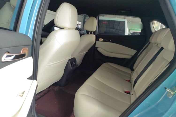 Used Baojun Yunhai 2024 140km Plug-in Hybrid Version
