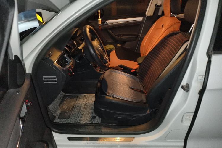 Used Volkswagen Bora 2015 Zhuihui Edition 1.6L Manual Comfort Model
