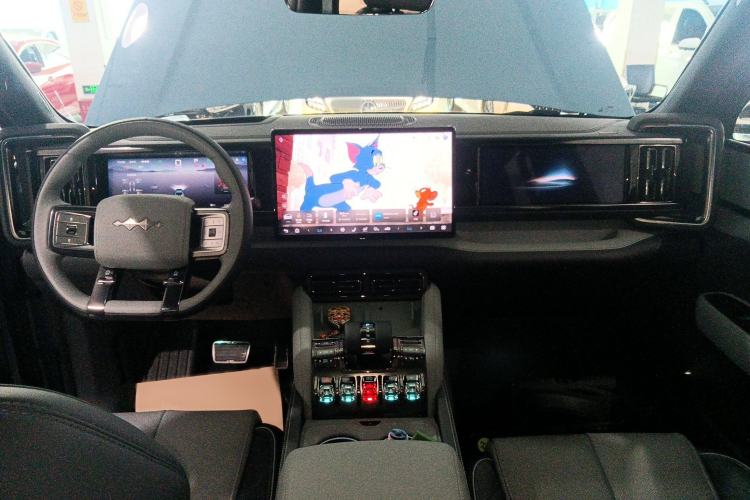 Used Formula Leopard Leopard 5 2023 Navigator Edition