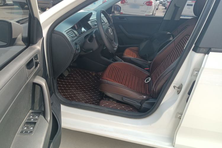 Used Volkswagen Santana 2019 1.5L Automatic Fashion Edition China VI Left Front Seat