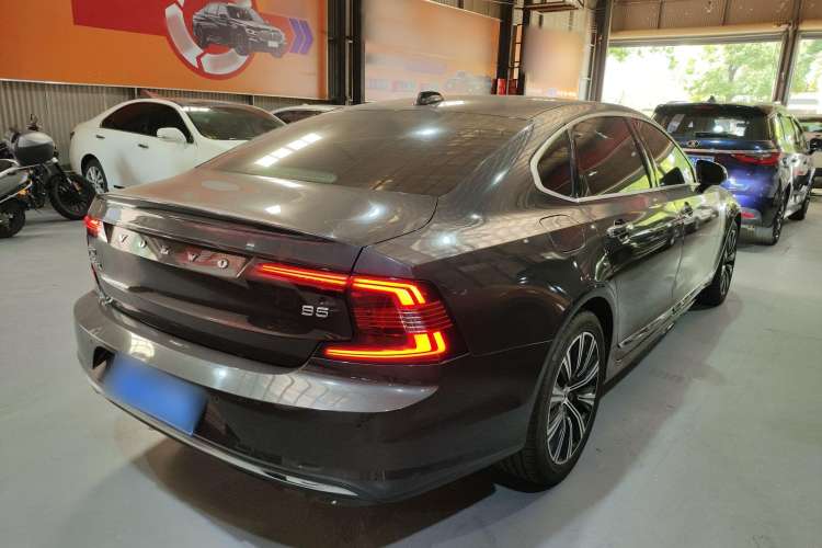 Used Volvo S90 2021 B5 Zhiyi Luxury Edition
