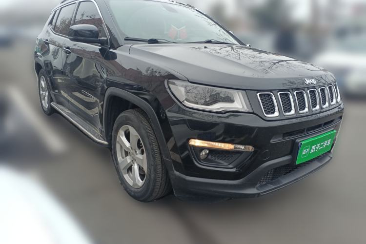 Used Jeep Compass 2017 200T Automatic Family Edition Front Right 45 Deg